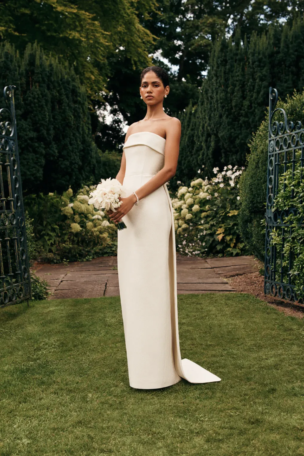 لباس نامزدی کلاسیک-2 لباس نامزدی کلاسیک-2